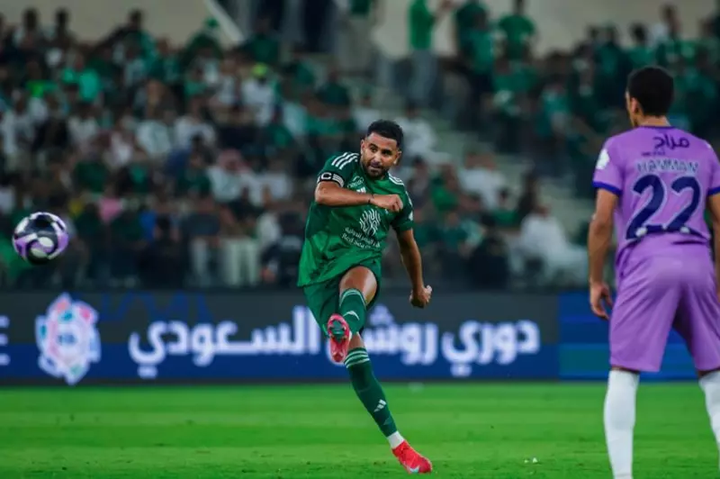 رياض محرز يُ brilliance أهلي جدة لتحقيق انتصار ساحق على الخلود برباعية في الدوري السعودي رياض محرز يُ brilliance أهلي جدة لتحقيق انتصار ساحق على الخلود برباعية في الدوري السعودي