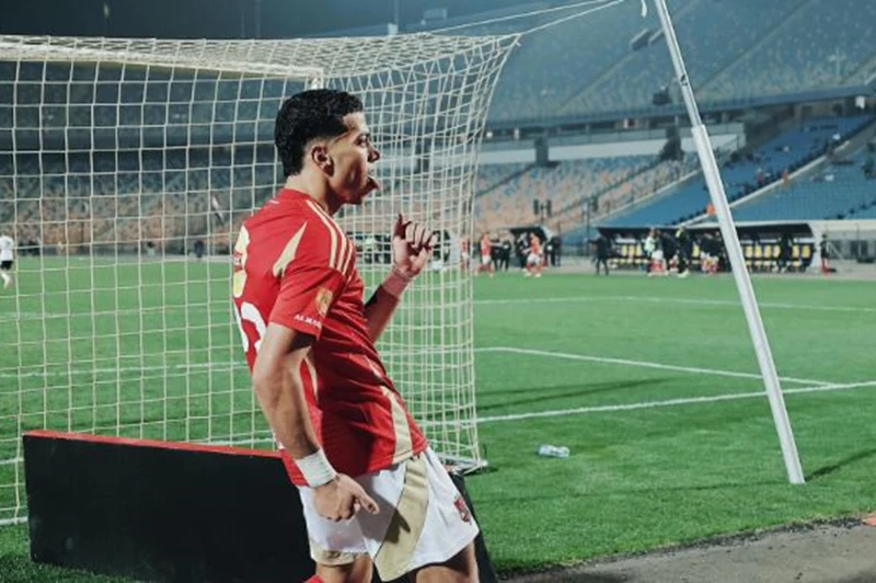 إمام عاشور ينقش اسمه كأفضل هداف في الدوري المصري لموسم 2024-2025 إمام عاشور ينقش اسمه كأفضل هداف في الدوري المصري لموسم 2024-2025