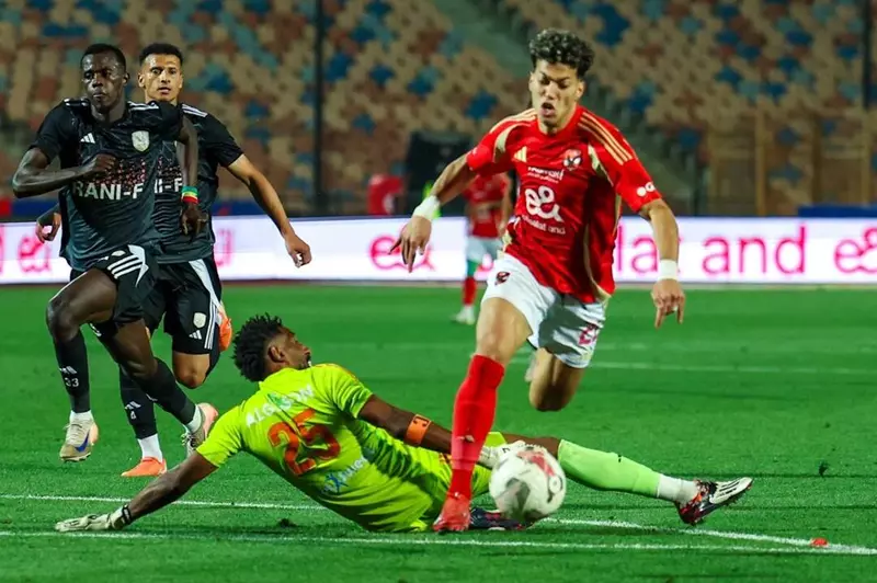 الأهلي وفاركو: صراع البصمة الأولى للمدرب ريبيرو الأهلي وفاركو: صراع البصمة الأولى للمدرب ريبيرو