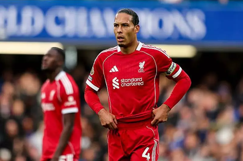 روني: فان دايك كان مثل محمد صلاح.. ويجب أن يمارس دوره روني: فان دايك كان مثل محمد صلاح.. ويجب أن يمارس دوره
